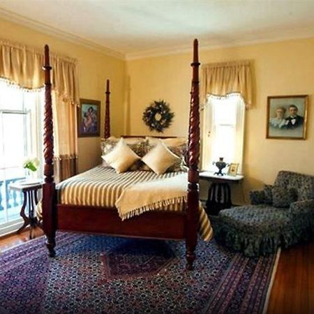 Bed and Breakfast Sarah Kendall House à Tour de Tour de Newport Chambre photo